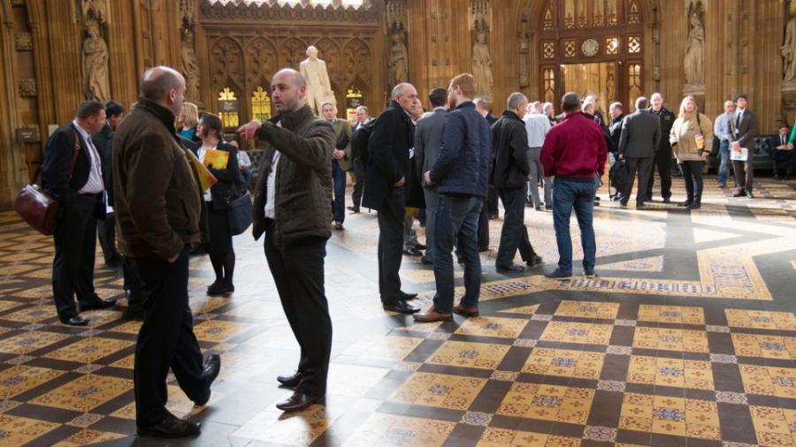 Central-lobby-of-Palace-of-Westminster