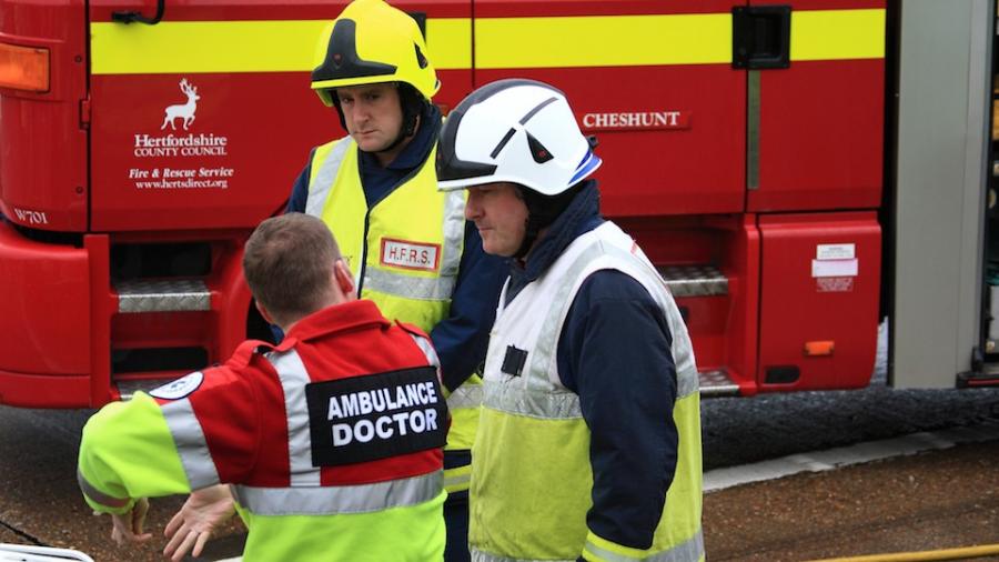 ambulance-doctor