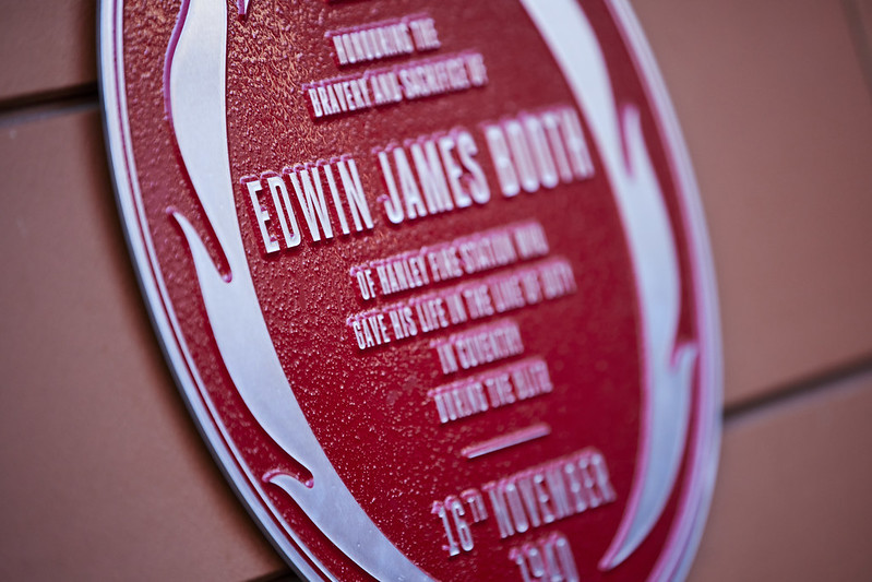 Edwin Booth's red plaque