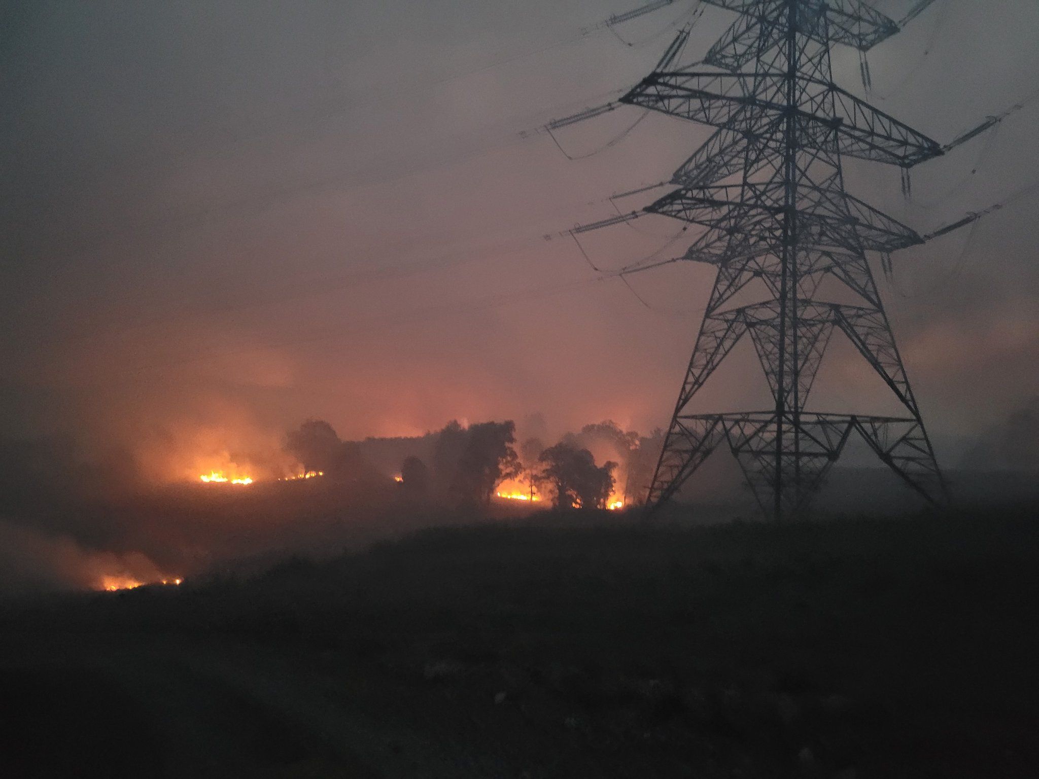 Scotland wildfire Cannich May 2023