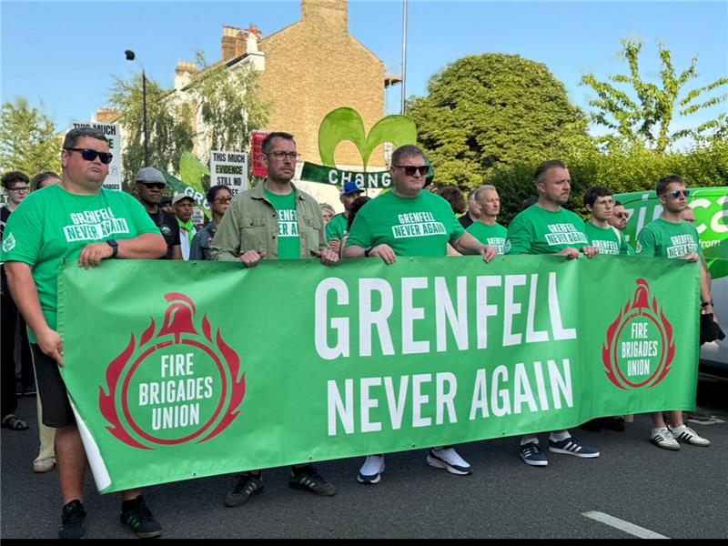 Grenfell Never Again banner