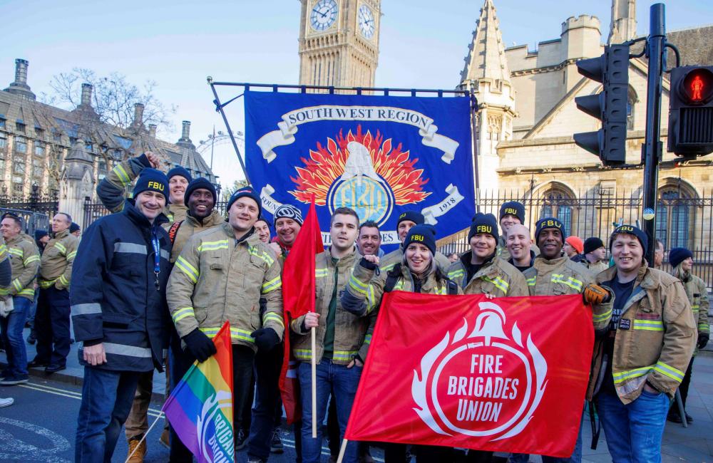 Rally of Westminster Dec 2022 credit Mark Thomas