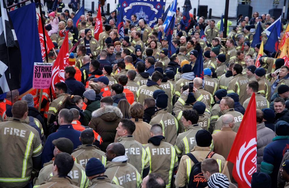 FFs fiar pay rally in London Dec 2022 credit Mark Thomas