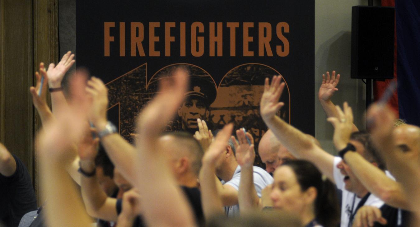 hand vote fbu conference