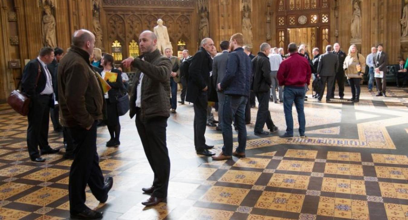 Central-lobby-of-Palace-of-Westminster