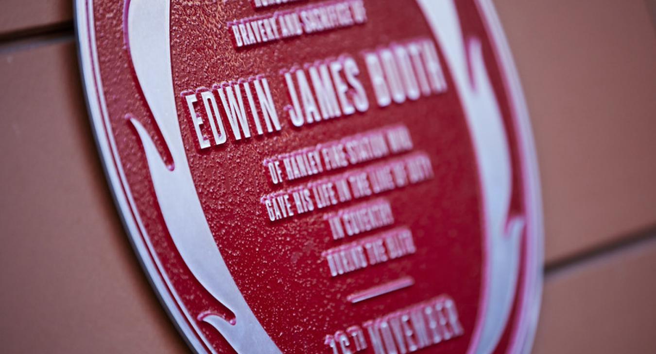 Edwin Booth's red plaque