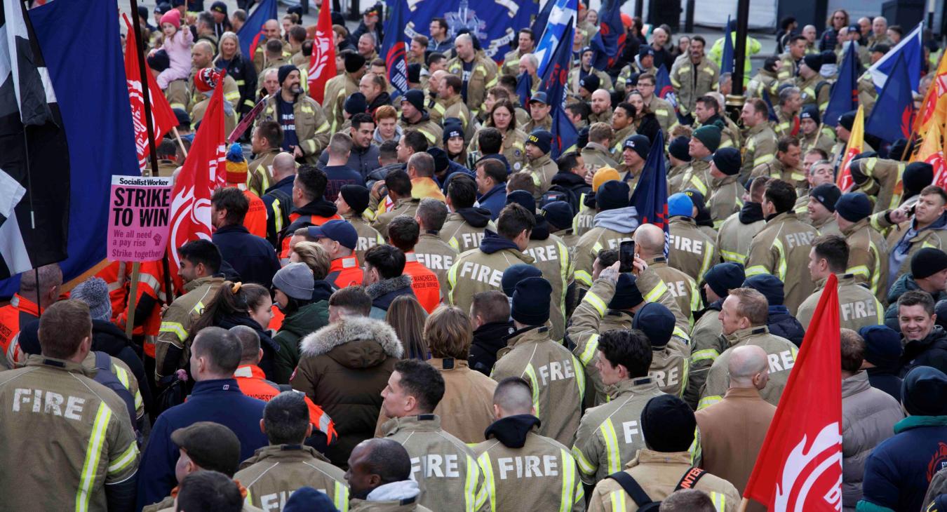 FFs fiar pay rally in London Dec 2022 credit Mark Thomas