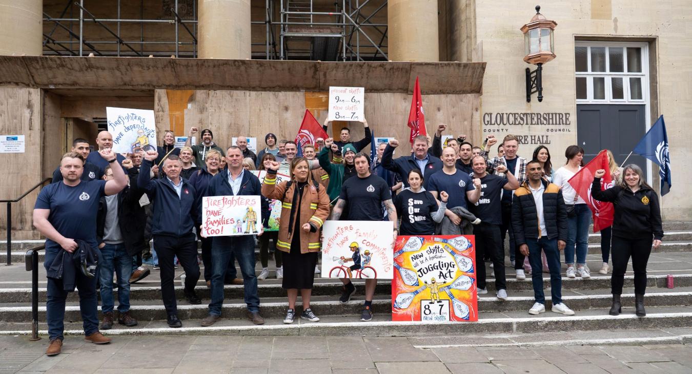 Firefighters rally outside Gloucestershire council with banners against shift pattern changes