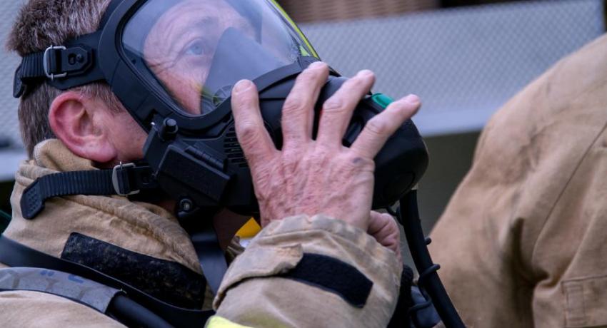 Firefighter breathing apparatus